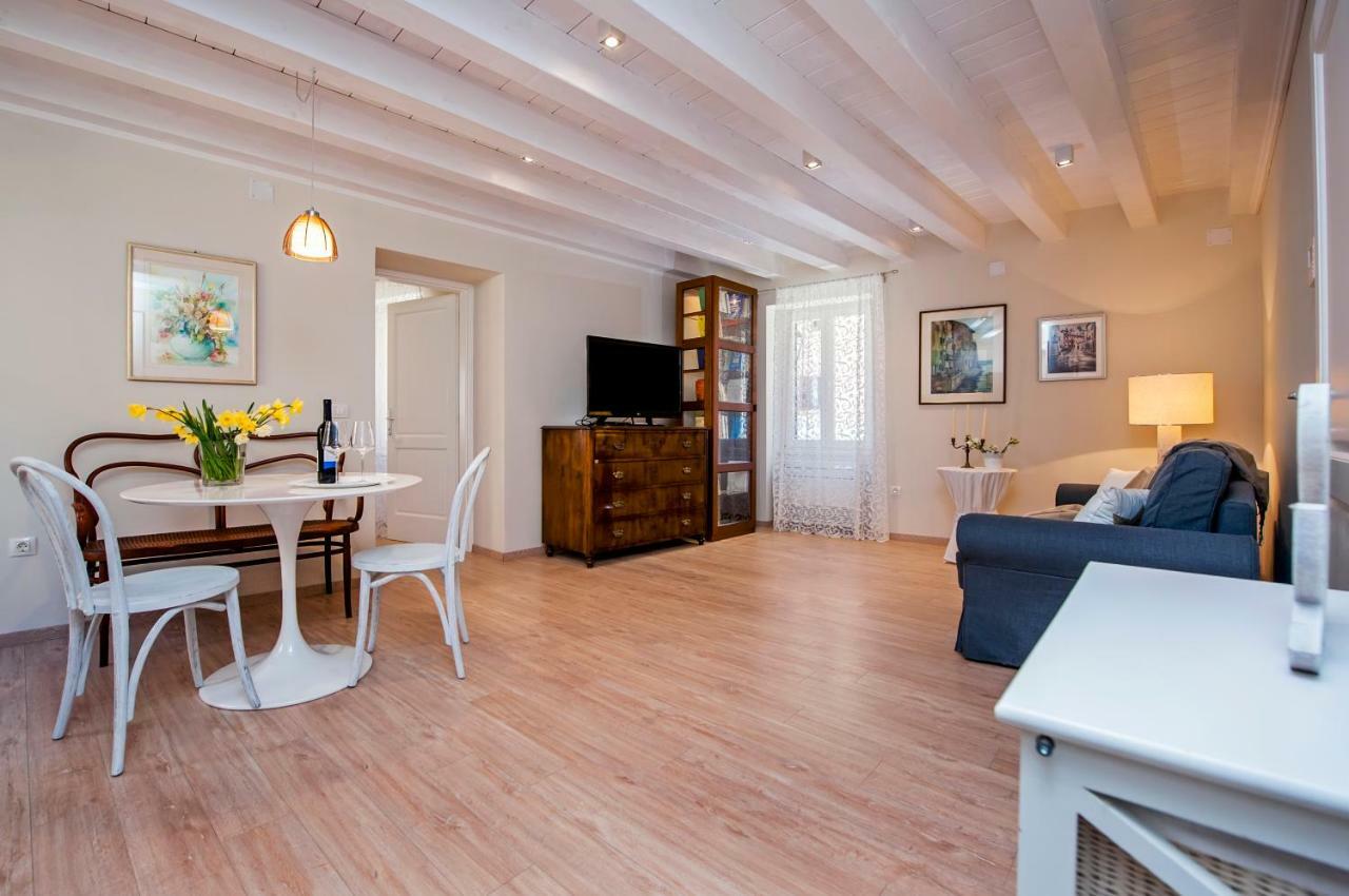 Casa Sbisa' Apartment Ρόβινι Εξωτερικό φωτογραφία