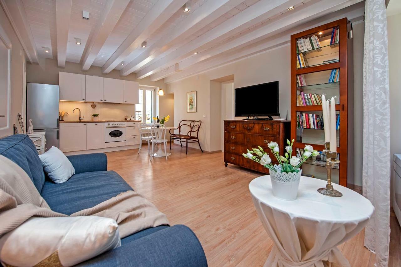 Casa Sbisa' Apartment Ρόβινι Εξωτερικό φωτογραφία
